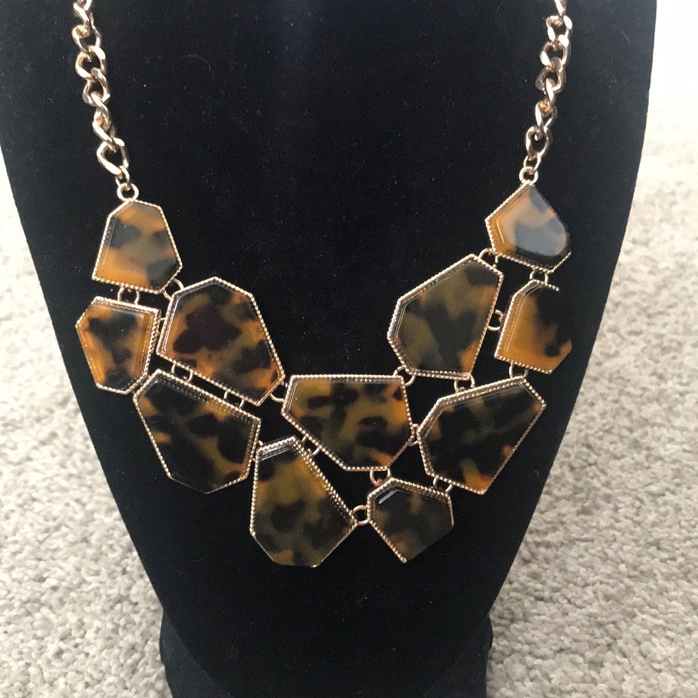 Leopard print necklace